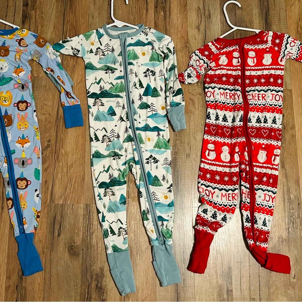 Little Sleepies 12-18 mo bundle